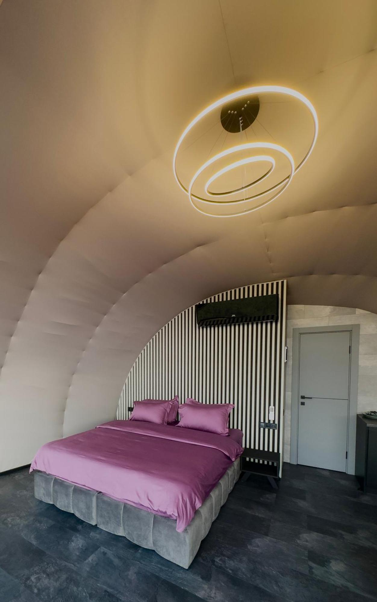 Wellland Hotel Яремче Екстериор снимка