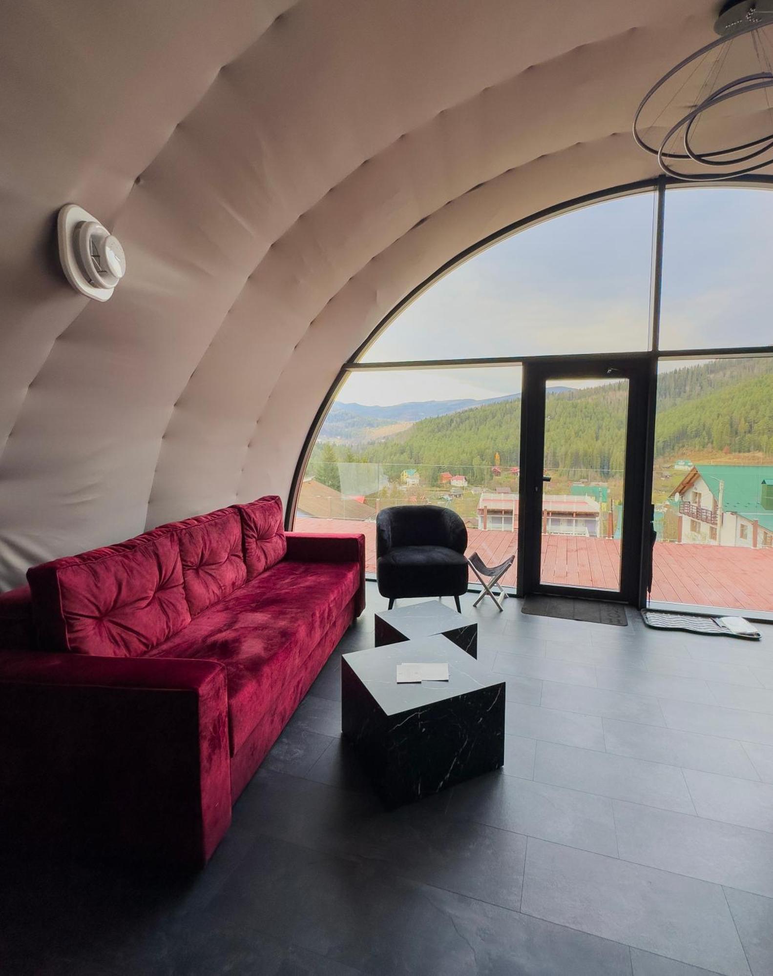 Wellland Hotel Яремче Екстериор снимка