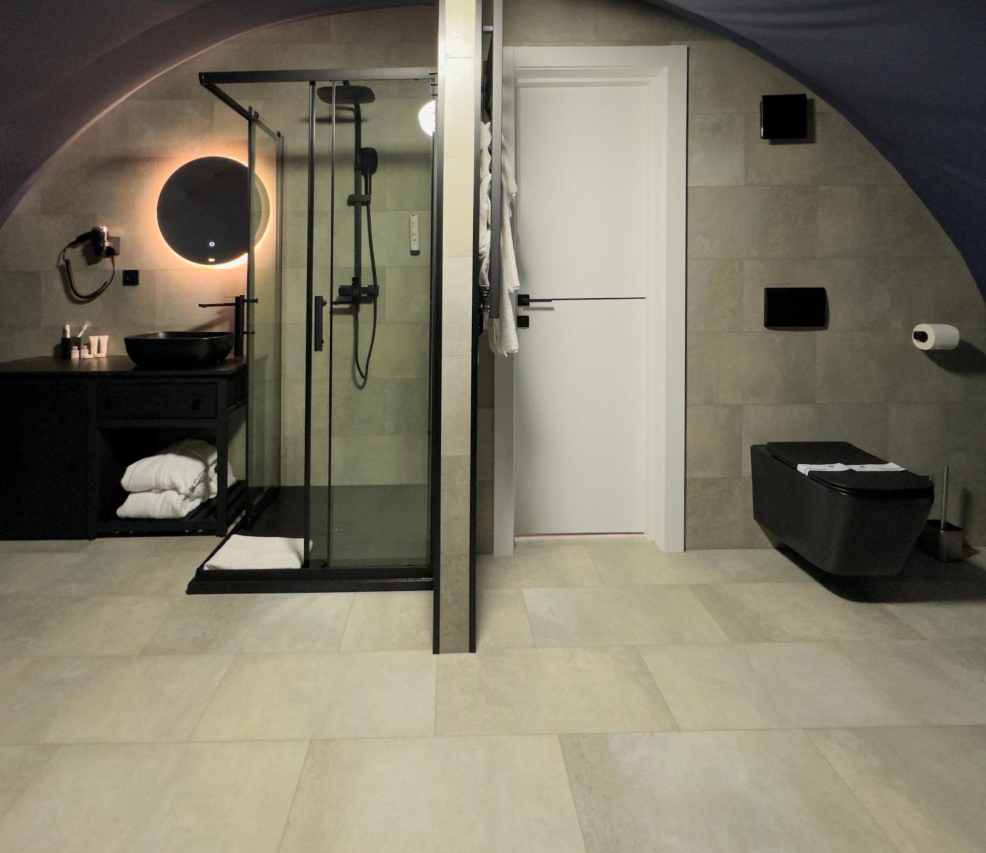 Wellland Hotel Яремче Екстериор снимка